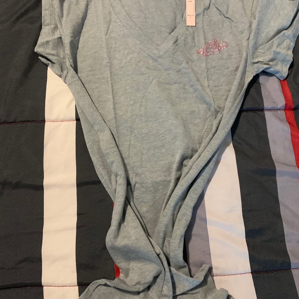 Lightweight cotton V-Neck Sleepshirt